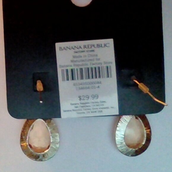 Brand New Beautiful Banana Republic Drop Gem Earrings - Picture 2 of 4